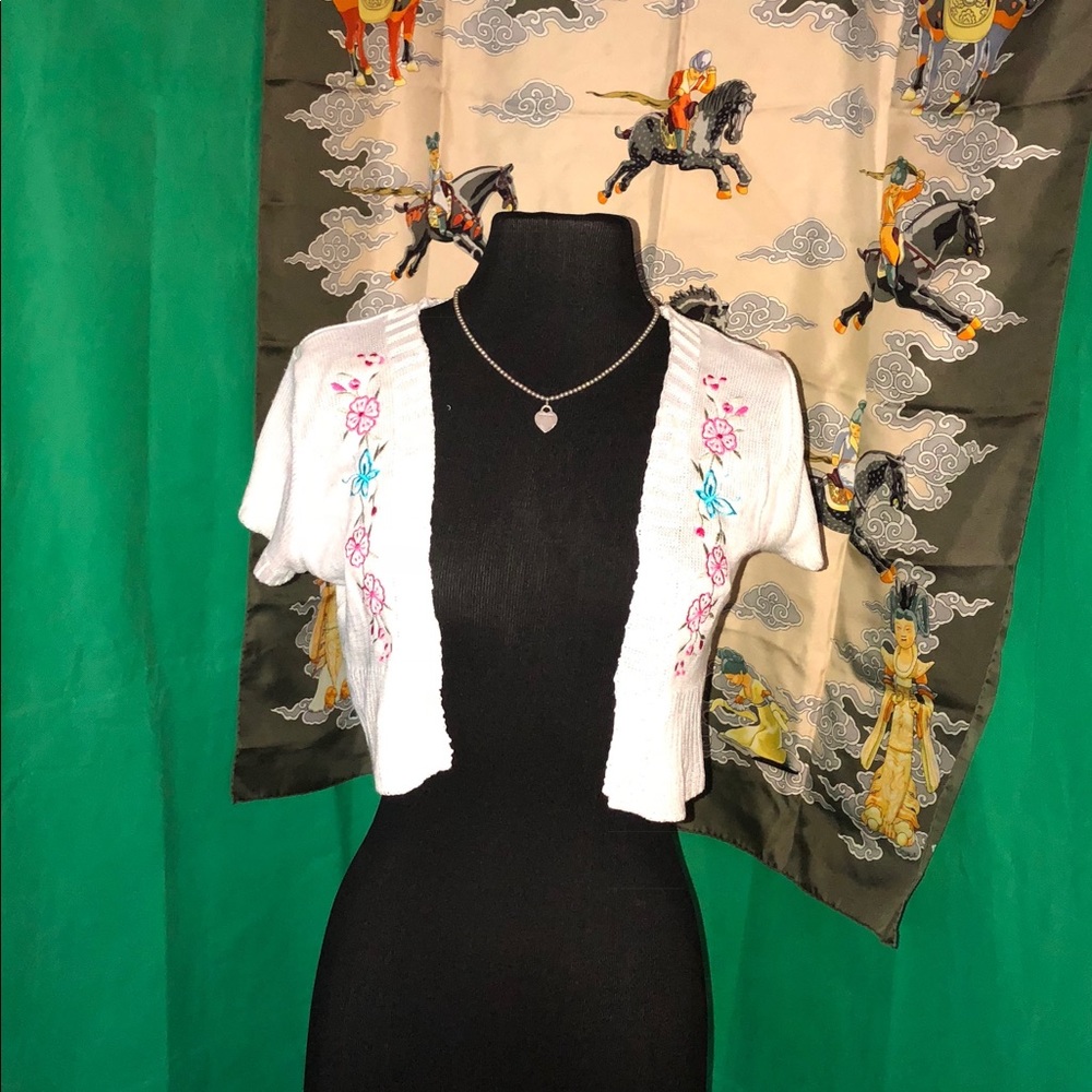 Cenit‎ floral shrug size medium